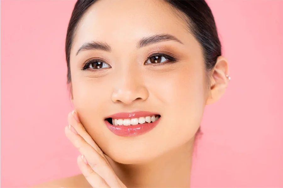 Can Oily Skin Really Achieve Glass Skin A Dermatologist-Backed Breakdown