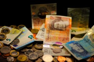 How &pound;10 Non Gamstop Casinos Differ From Traditional UK-licensed Gambling Sites?